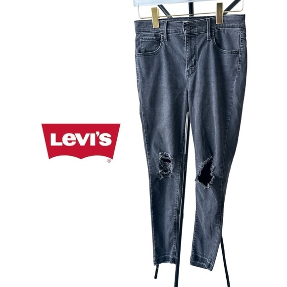 Levi's Denim - LEVI’S 720 High Rise Super Skinny | Black Distressed | Women’s 28